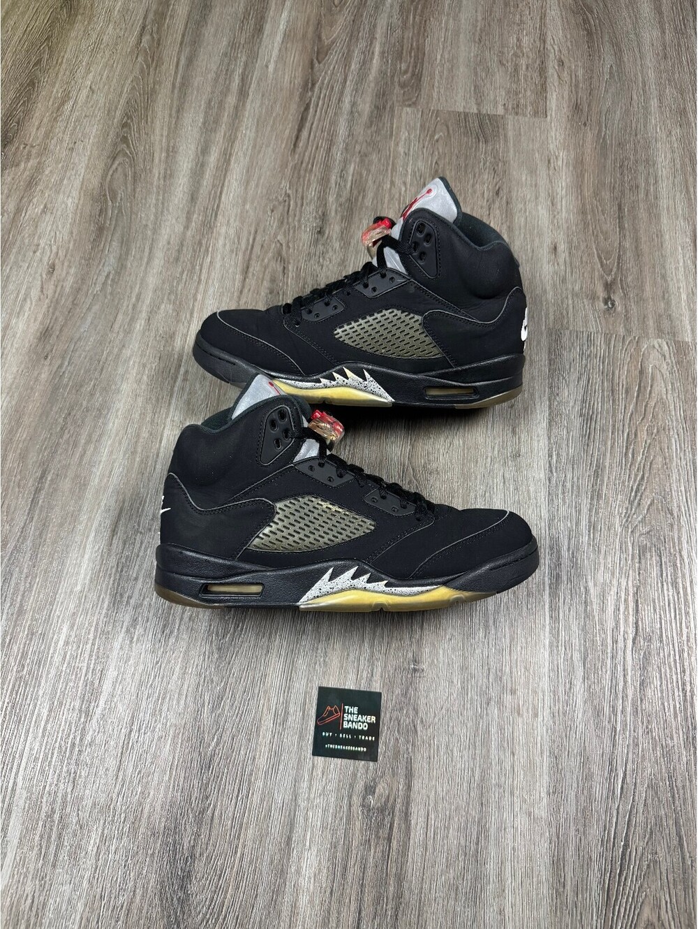 Size 9.5 - Jordan 5 Retro Black Metallic (2016)